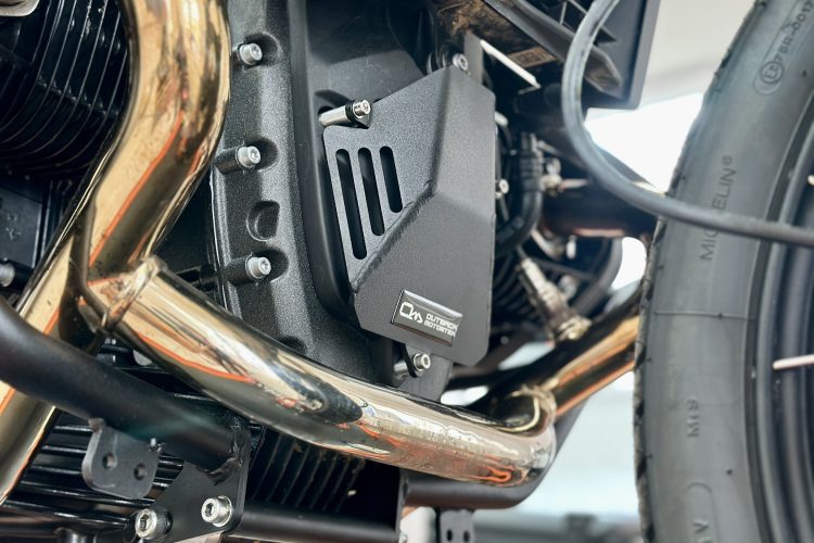 BMW R 12 G / S – Engine Shield - Image 4